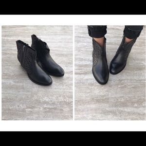 Extrafine Calato Ankle Boots